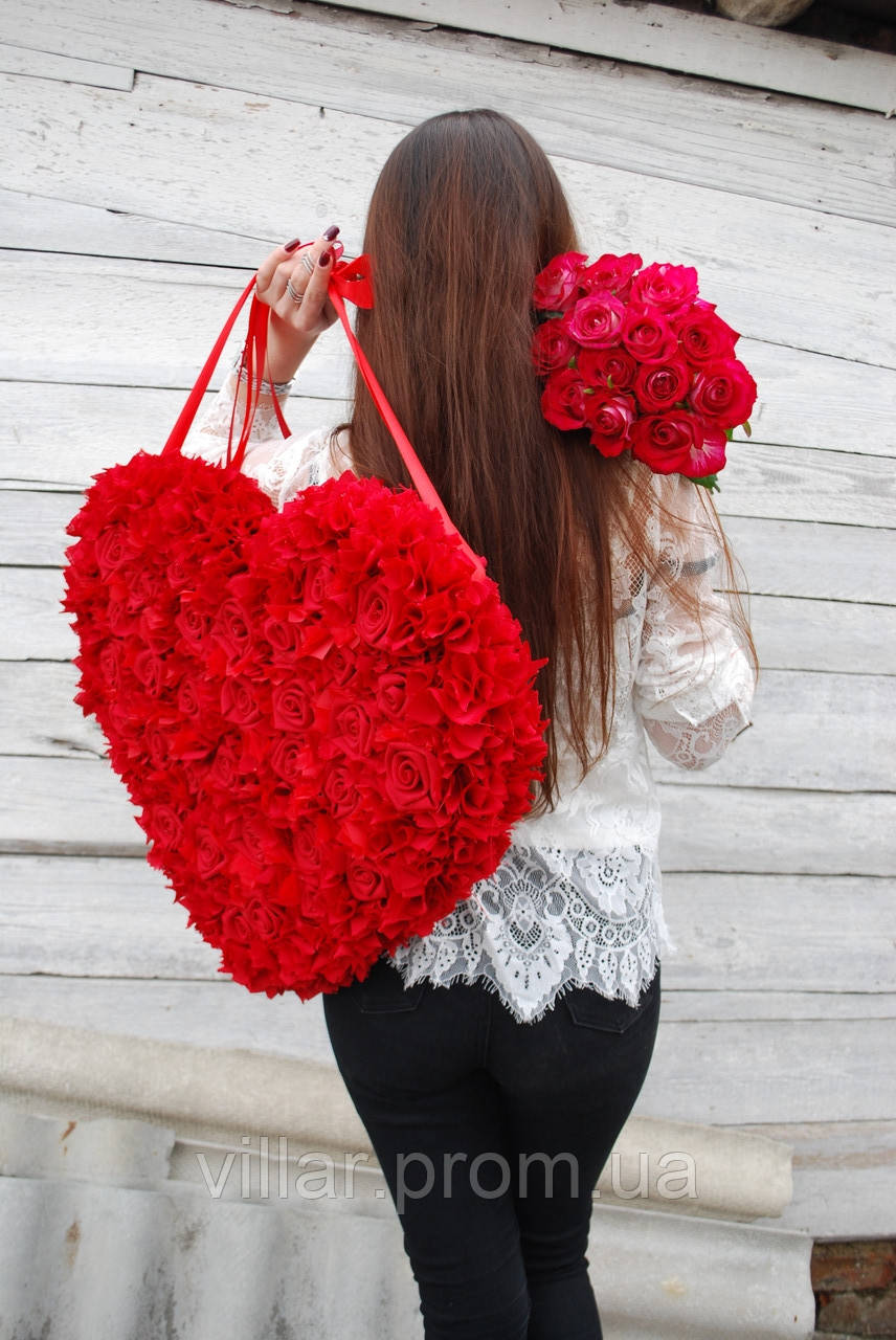 Декоративное сердечко " Love is..." размер 60х60см - фото 6 - id-p1415252296