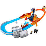 Hot Wheels GNB05 Monster Trucks Scorpion Автотрек Гот Вілс Гонка зі скорпіоном, фото 3