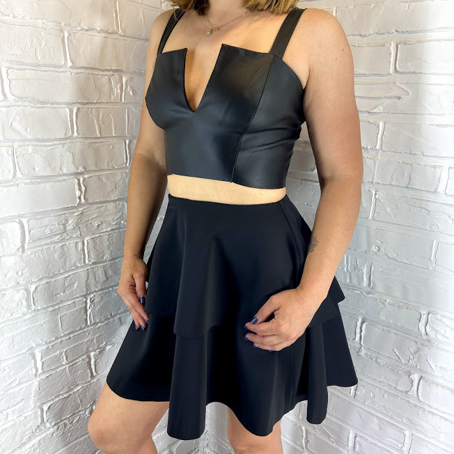 Костюм жіночій зі спідницею чорний 42-46