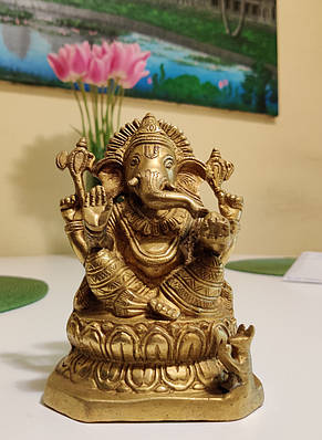 Статуетка Ганеша на лотосі бронзовий бог мудрості індійський вінтаж