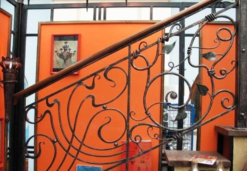 Виготовлення кованих поручнів для сходів