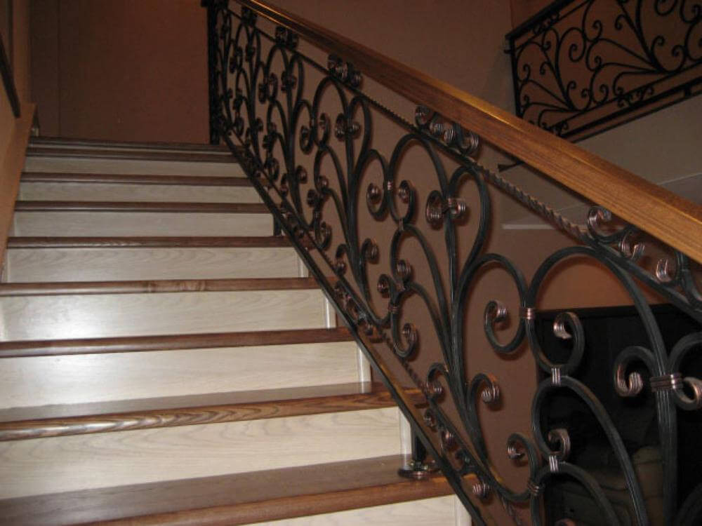 Ковані бильця