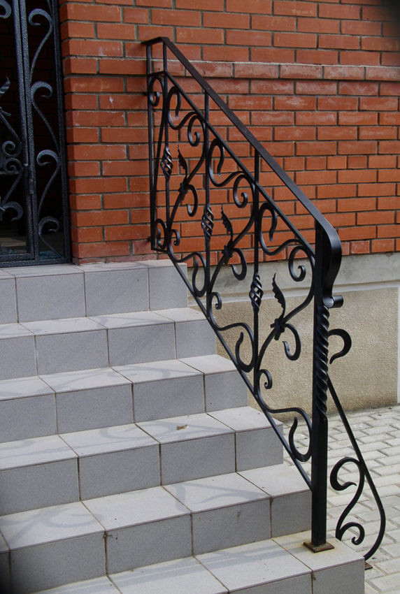 Виготовлення металевих поручні