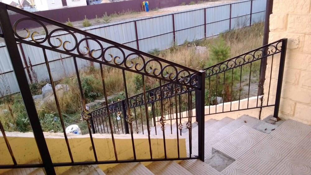 Ковані деталі для поруччя