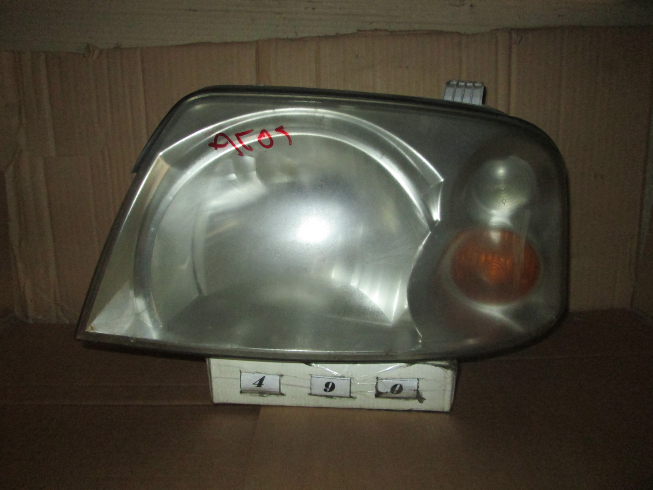 No490 Б/у Фара ліва для Hyundai Atos 2003-