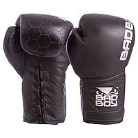 Перчатки боксерские кожаные на шнуровке BAD BOY LEGACY 2.0 (р-р 10-12oz, коричневый)