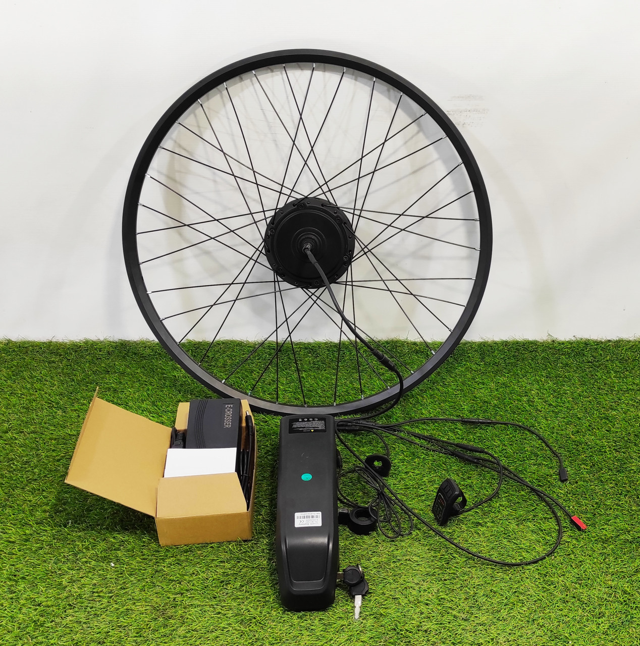 Електронабір E-Crosser 48V/750W задній касета спицьований та відцентрований 26 дюймів, батарея li-ion 15A 2025