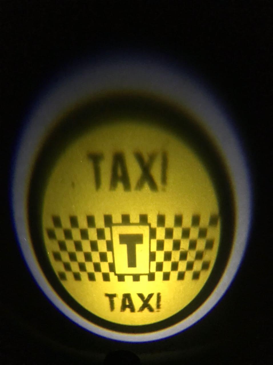 Підсвічування дверей авто з логотипом TAXI (універсальна - врізна) G4 5вт LED LOGO