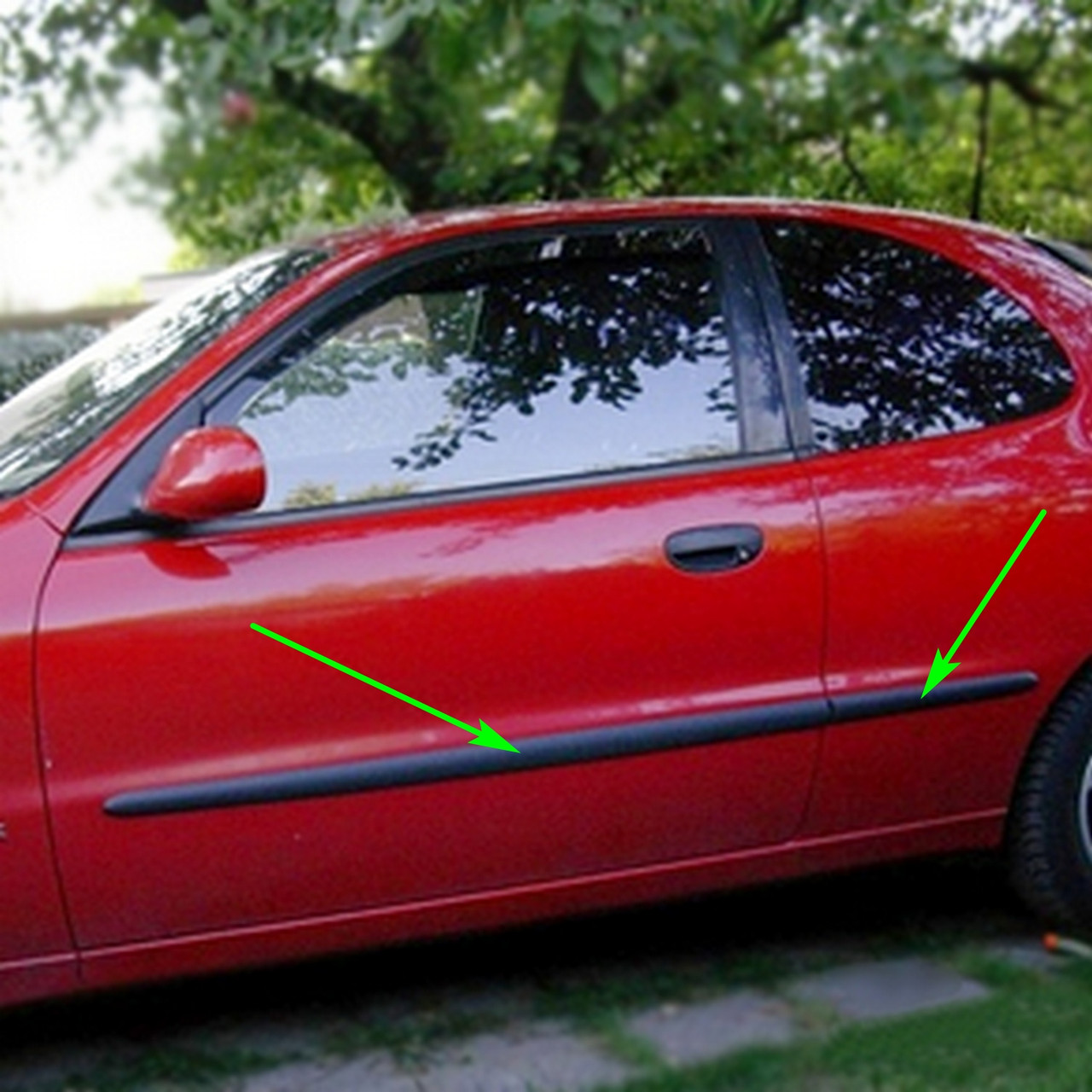 Молдинги на двері для Daewoo Lanos 3-х дверний хетчбек.