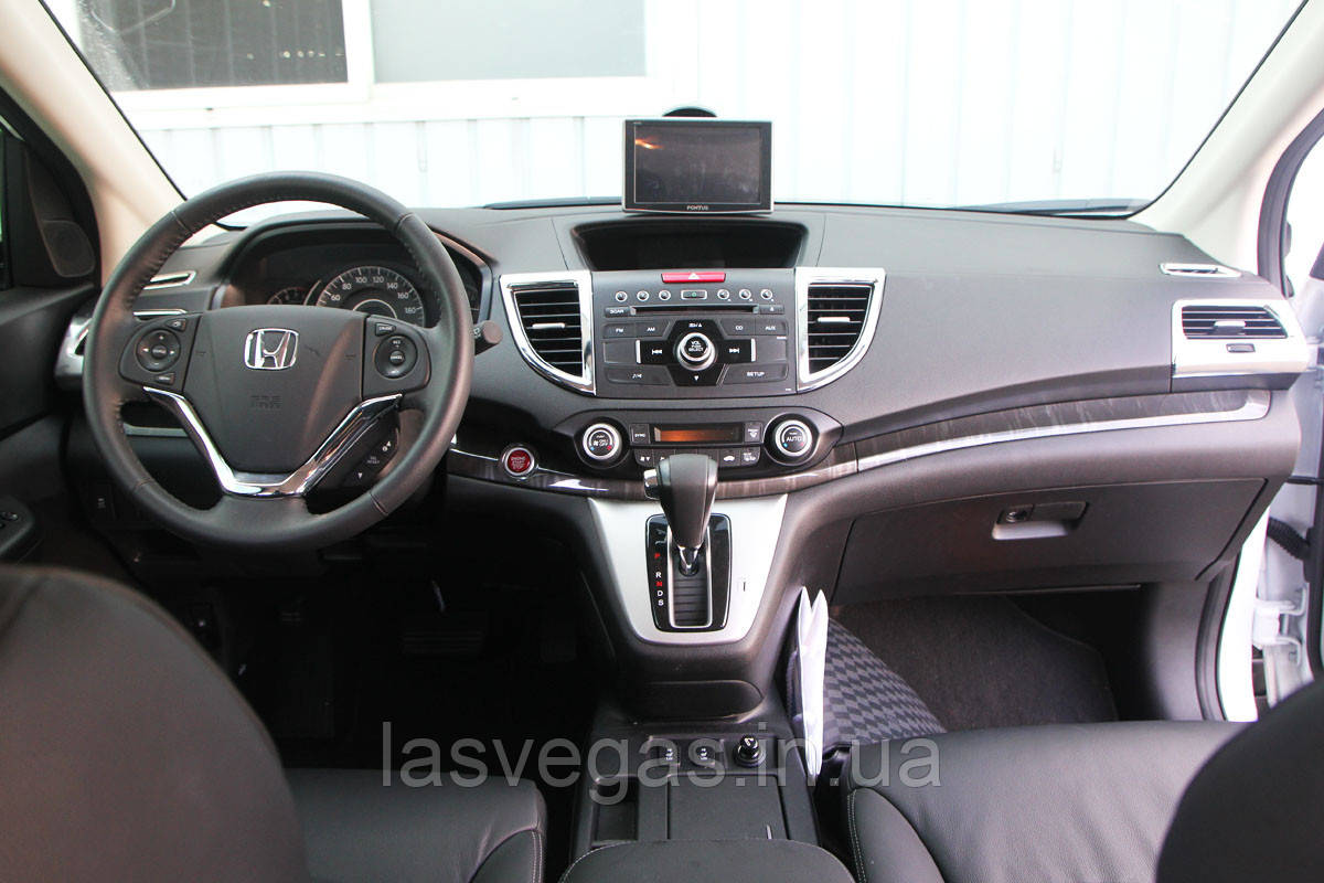 Хром накладки на панель Honda CR-V 2012-2016 (Autoclover/Корея/С388) - фото 5 - id-p1416122889