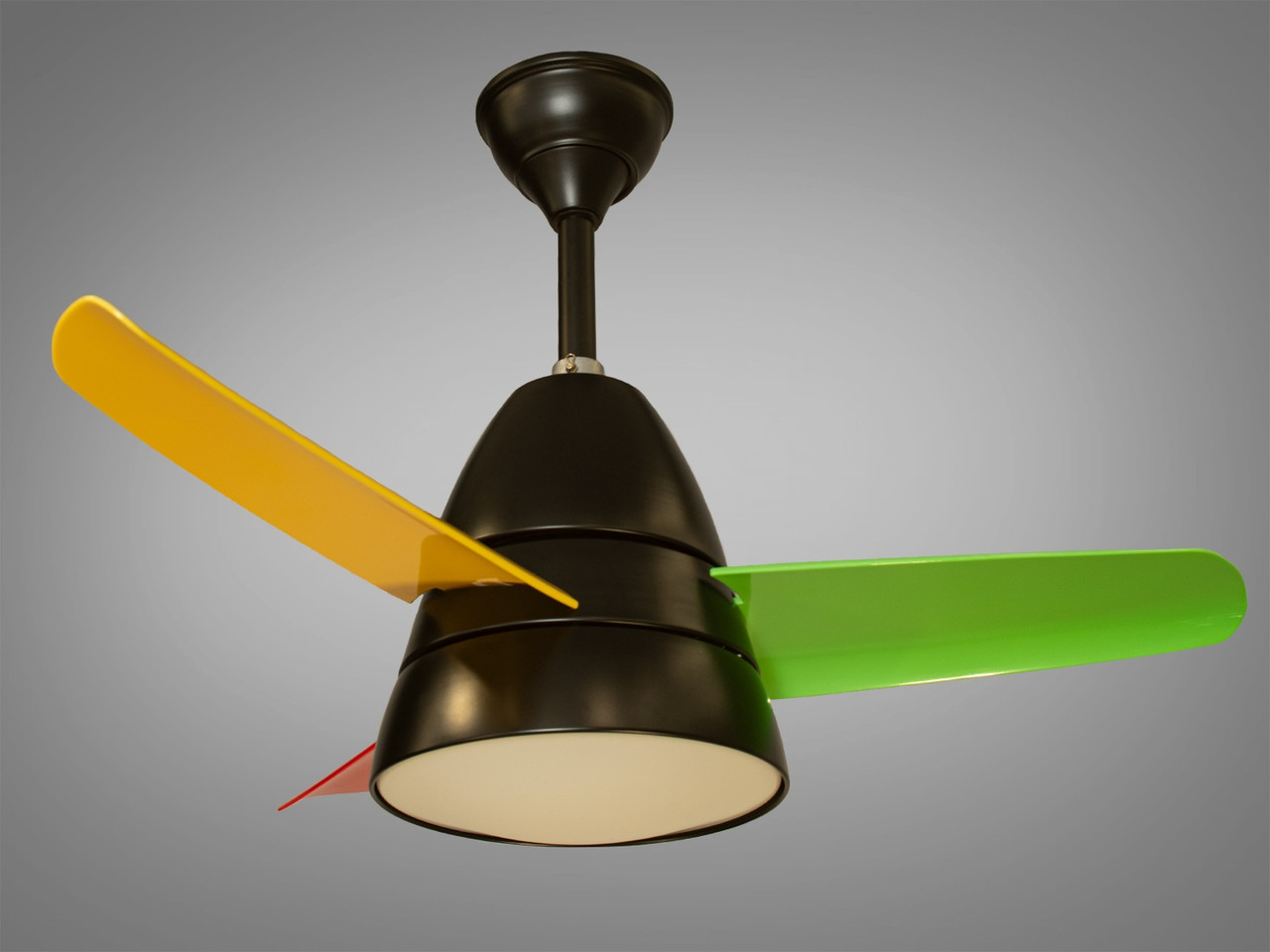 Люстра-вентилятор із різнобарвними лопатями 6380BK