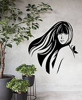 Виниловая наклейка на стену Девушка с бабочкой (декор салона красоты парикмахерская) глянцевая 550х600 мм