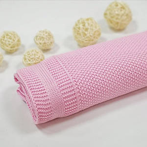 Плед в'язаний гладкий колір яскраво-рожевий 95*75 см (90% бавовна, 10% акрил)