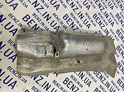 Термозахист над каталізатором справа Mercedes W221, C216 A2216823671