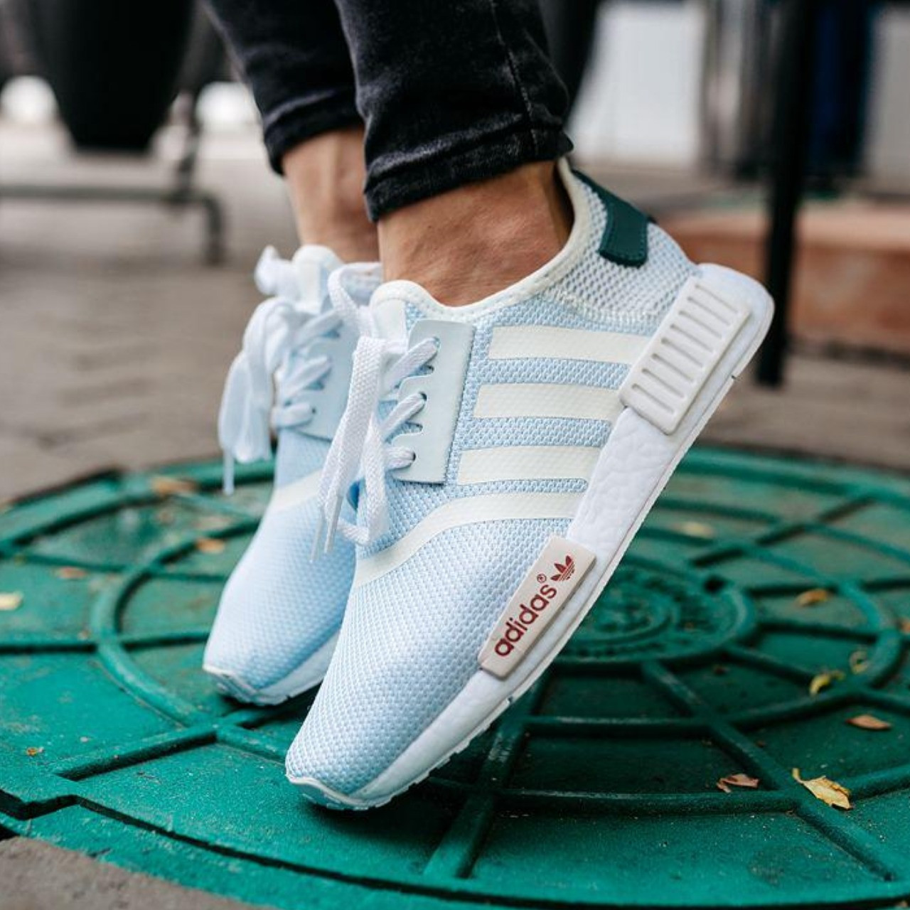 Women's original top nmd r1