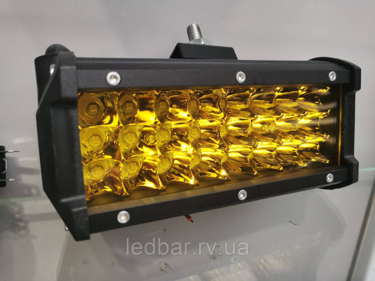 Додаткова світлодіодна Led фара 3D 72W