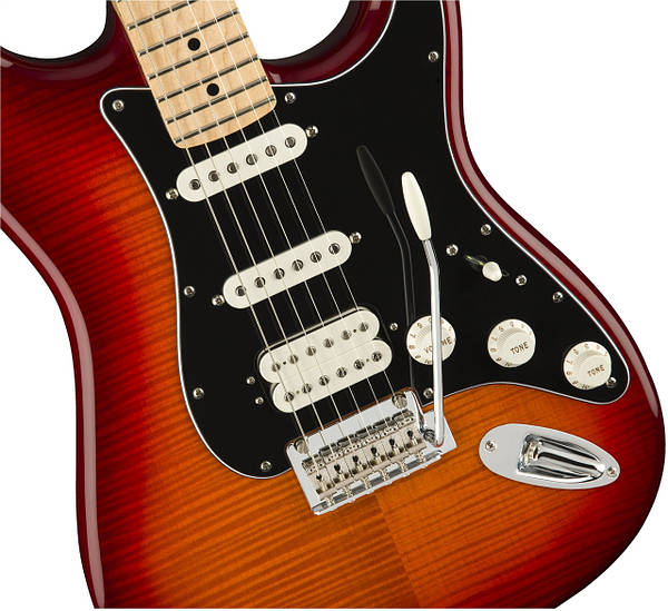 ギター Fender Player Stratocaster Pls Top Fender Player Stratocaster Plus Top, Pau Ferro Fingerboard