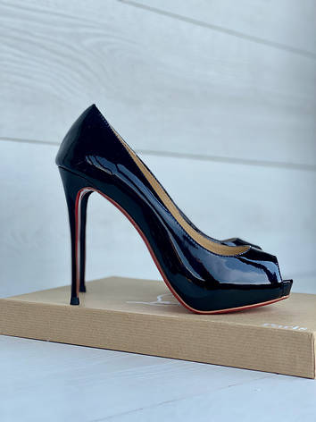 Жіночі чорні лакові босоніжки туфлі на платформі Christian Louboutin New Very Prive 12 см Лабутини Лабутин, фото 1