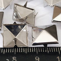 Кліпки "Пірамідка" 10х10мм сталеві, з ланцюгами для декору сумок, браслетів, рюкзаків, кепок.DIY, фото 2