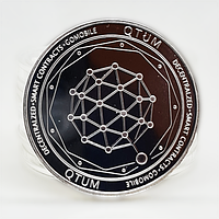 Монета сувенирная QTUM серебряного цвета.