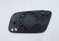 Правий дзеркальний елемент на Audi A3 8L, 1996 — 2003 рік.