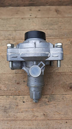 100-3522110-К Клапан керування гальмами причепа 1-провідний КАМАЗ (1003522110), фото 1