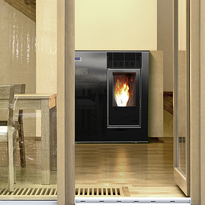 Пелетна опалювальна піч камін для заміського будинку, сталева буржуйка Kratki VIKING 8 панель чорна