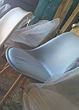 Стілець пластик Milan (Мілан) сірий 35 на дерев'яних ніжках, м'яке сидіння, фото 3