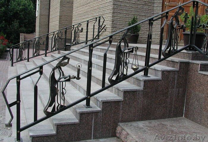 Ковані перила поручні і огорожі для сходів