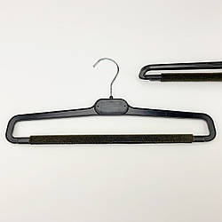 Пластикові плічка вішаки для штанів H37 чорного кольору, довжина 370 мм