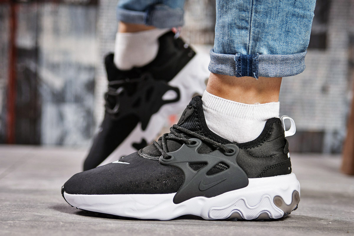 Кросівки жіночі 15445, Nike React, чорні, < 37 38 39 > р. 37-23,0 див.