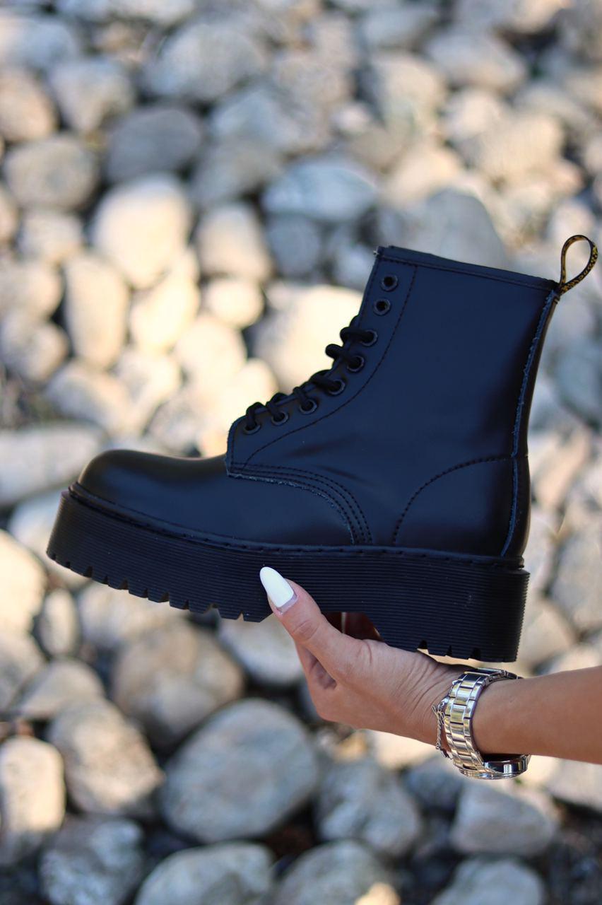 Жіночі демісезонні черевики Dr.Martens Jadon Mono Black шкіряні чорні (мартинсы чорні жадон)