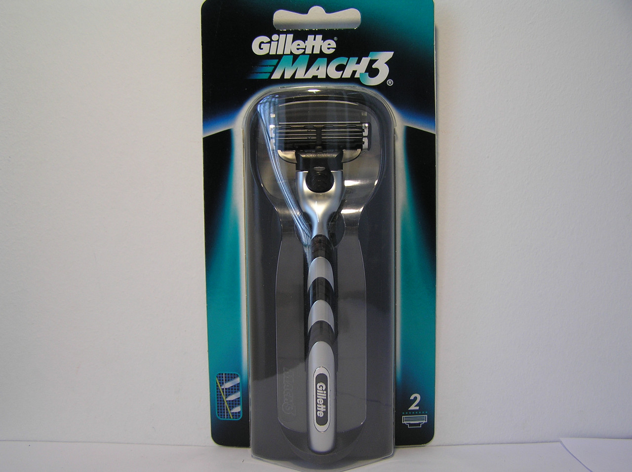 Станок для гоління чоловічий Gillette Mach 3 (Жилет Бритва Мак3 + 2 касети + підставка) Оригінал