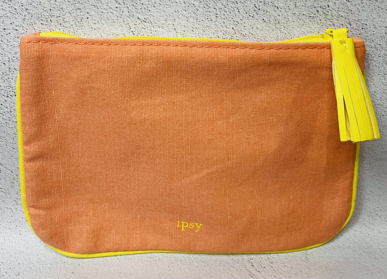 Гарна косметичка IPSY