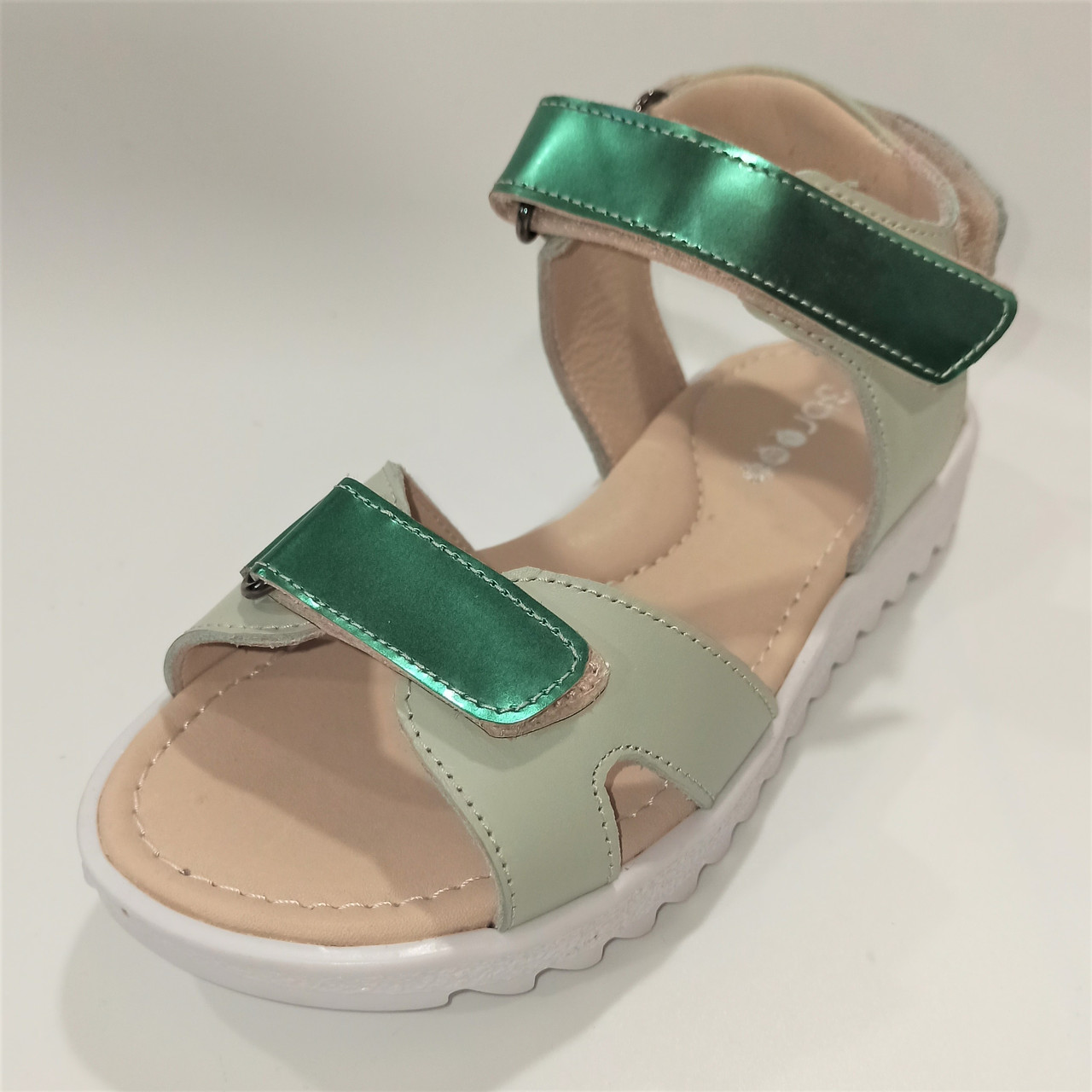 Дитячі босоніжки для дівчат, 11Shoes (код 1221) naletayka.com Дитячі босоніжки для дівчат, 11Shoes (код 1221) фото