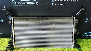 Радіатор охолодження Рено Лагуна 3 2.0 dci 2007-2013
