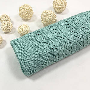 Плед в'язаний косичка з похилим візерунком м'ятного кольору 95*75 см (90% бавовна, 10% акрил)