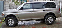 Ветровики Mitsubishi Pajero Sport 1998-2007/Challenger 1999-2008 VL Tuning