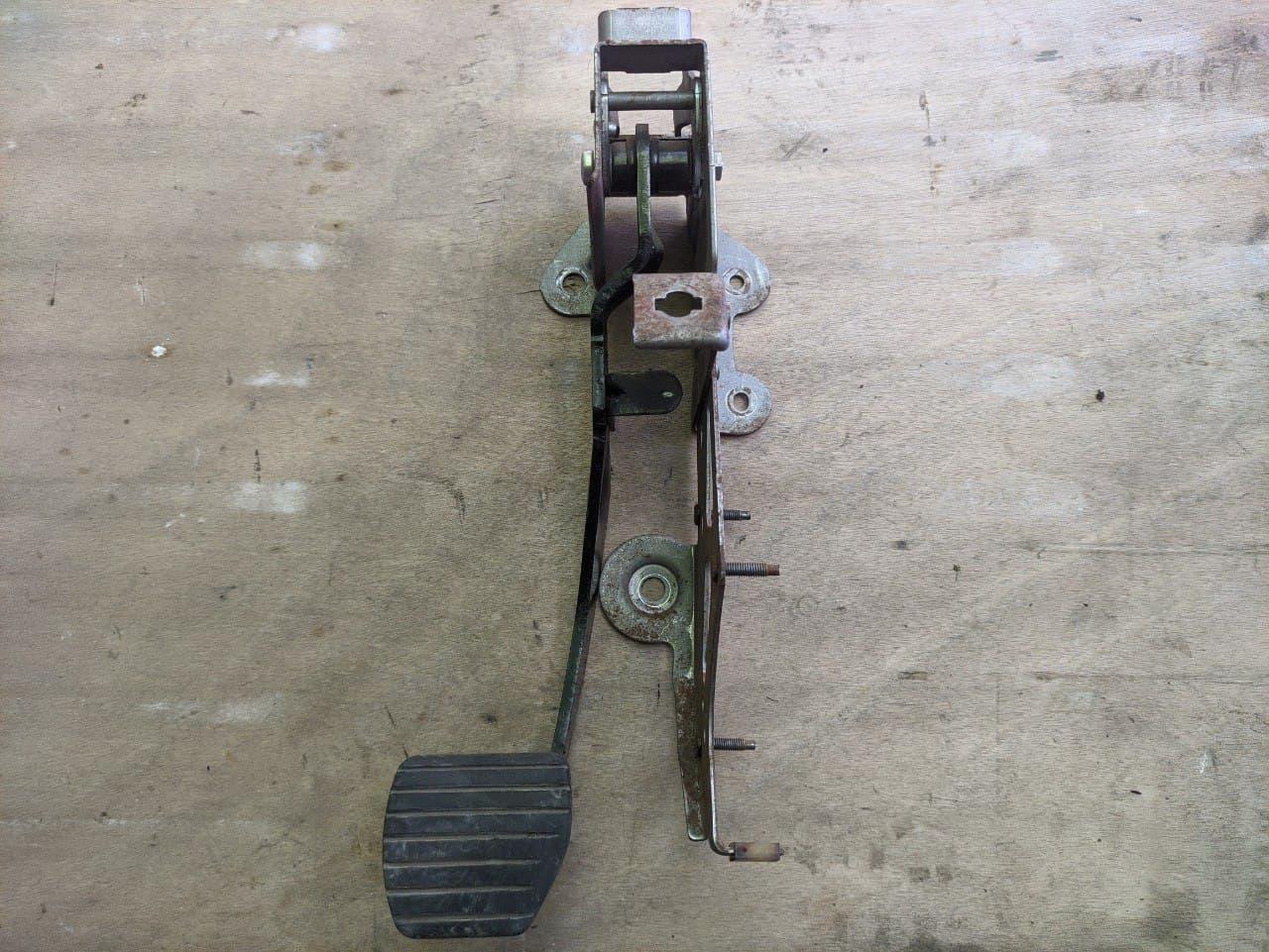 Педаль зчеплення Renault Kangoo 2, 2008-, 8200590247 (Б/У), фото 1