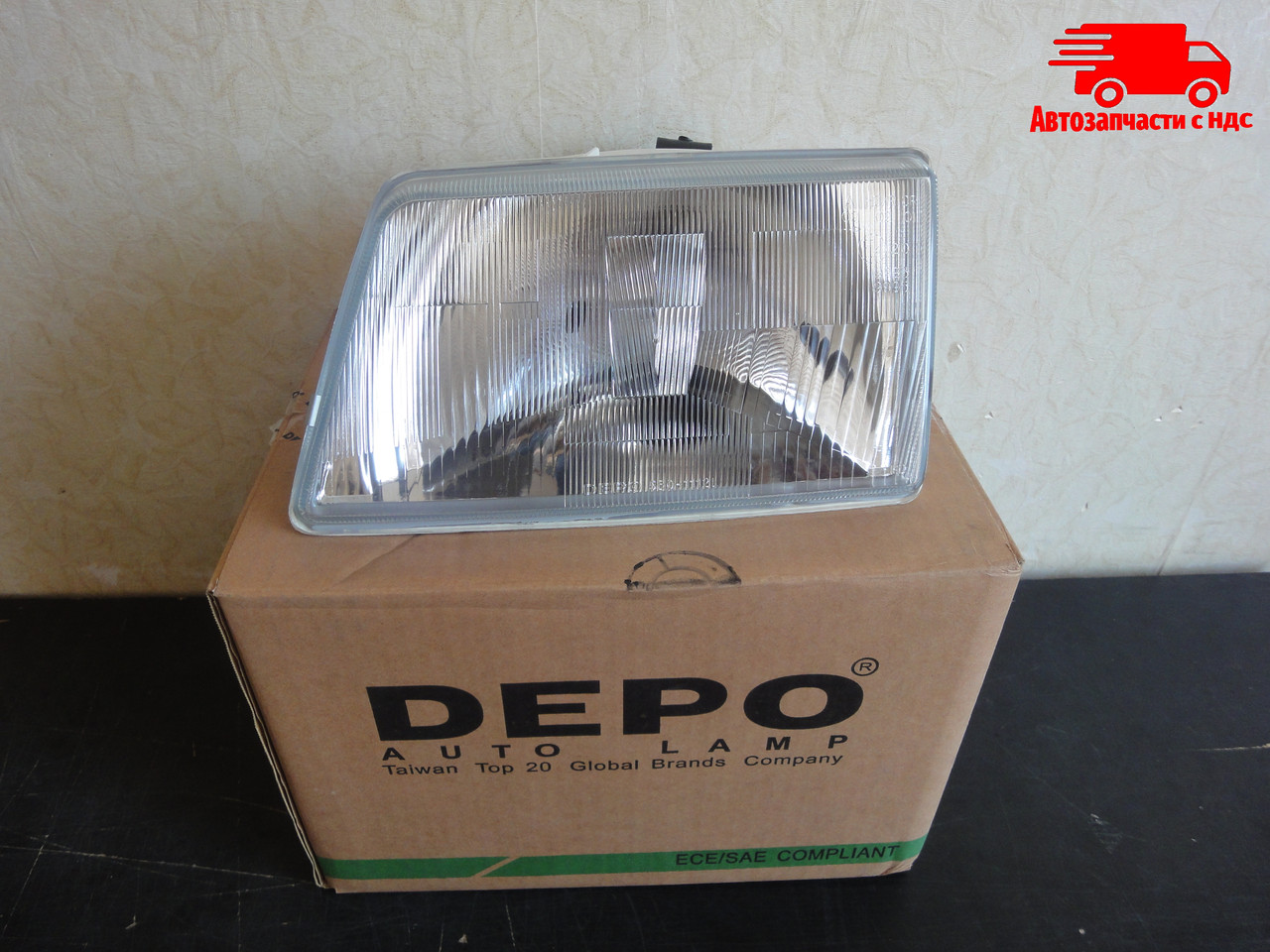 Фара передня ліва PEUGEOT 205, 550-1103L-LD-E, фото 1