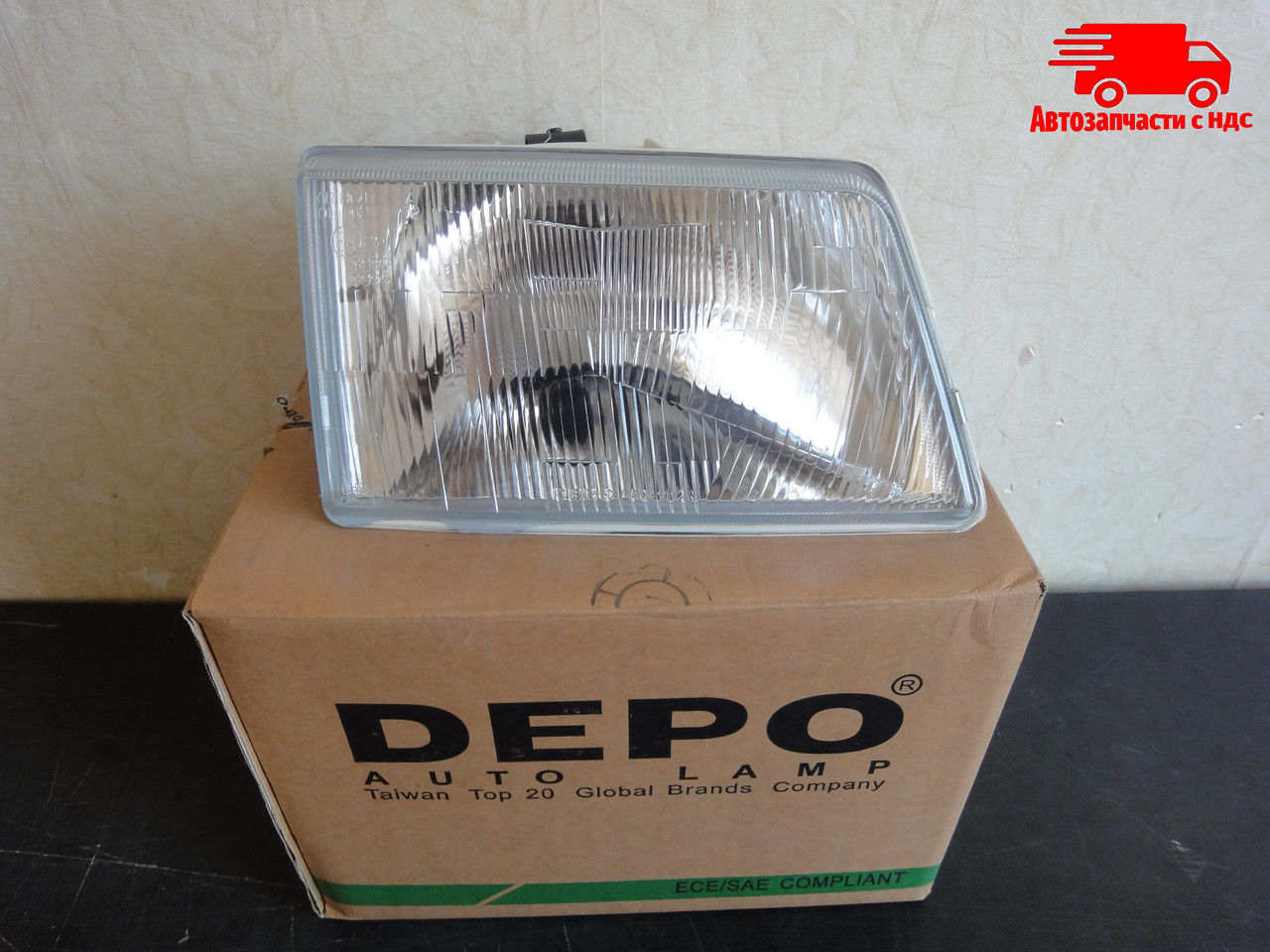 Фара передня права PEUGEOT 205, 550-1103R-LD-E, фото 1