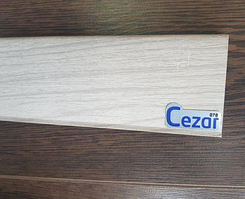 Плінтус підлоговий Цезар Cezar Hi-line Prestige 078 Дуб сірий світлий