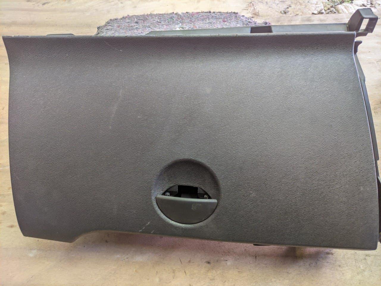 Бардачок Renault Kangoo 2, 2008-, 8200451645 (Б/У)