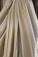 Ткань для штор в мелкий ромб молочного цвета . Турция. На метраж.