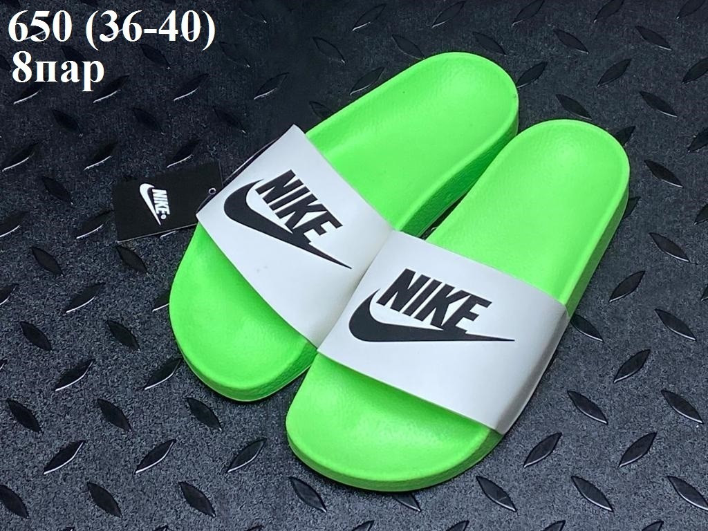 Жіночі спортивні капці NIKE WMNS BENASSI JDI