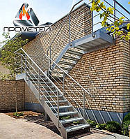 Промислова драбина під замовлення — попередній прорахунок, виготовлення та монтаж