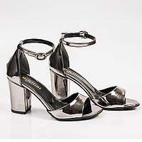 Босоніжки жіночі Rifellini шкіряні лакові на підборах колір срібло із закритою п'ятою