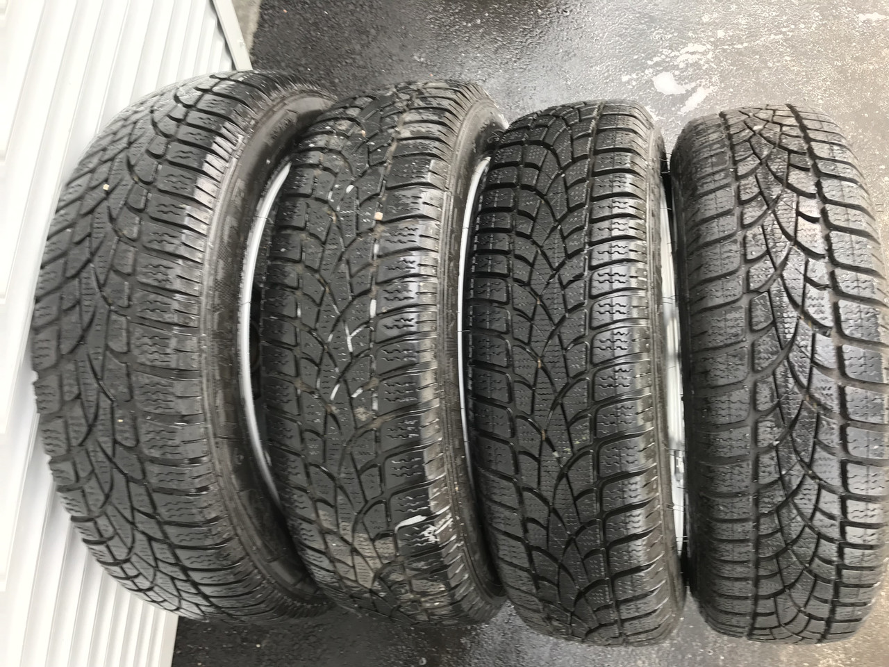 Комплект зимових шин 175 60 16 Dunlop RUN FLAT