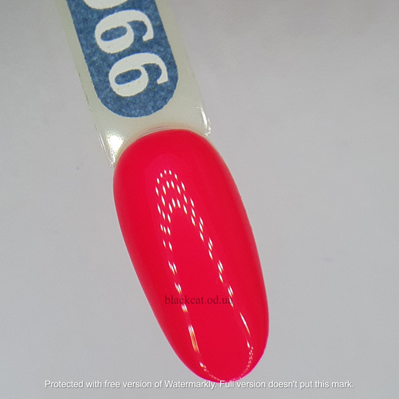 Гель-лак MaxiNail rubber gel polish №066 яскраво-малиновий
