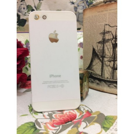 Чохол пластик Білий з логотипом на IPhone 4/4S